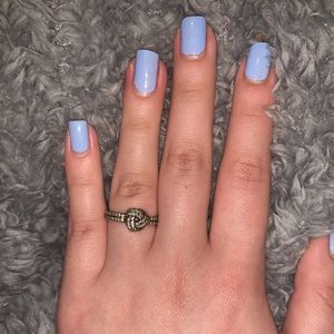 Pandora rose gold ring